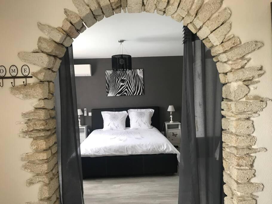 Gite La Licorne Villa Entrechaux Bagian luar foto
